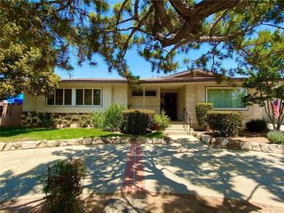 217 E 4th Street