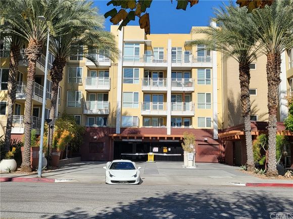 21301 Erwin Street Unit 323 Woodland Hills, CA Condo Sold - Photo 1 of 26. Opens carousel modal