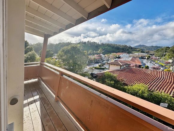 100 Reed Boulevard Unit 8 Mill Valley, CA Apartment Active - Photo 1 of 23. Opens carousel modal