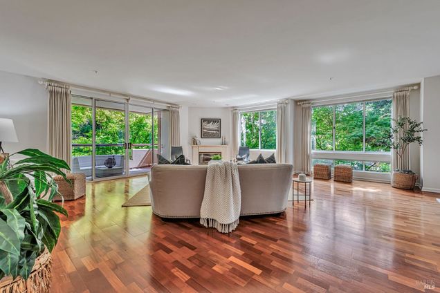 600 Deer Valley Road Unit 1E