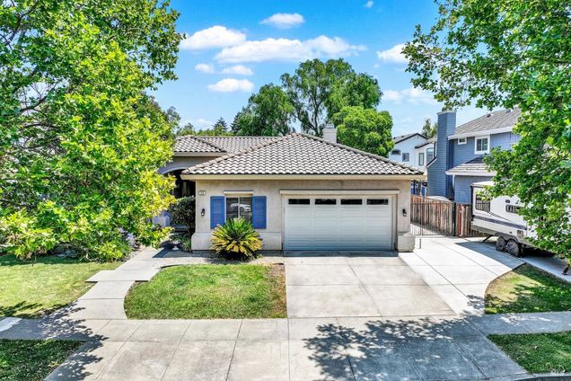 616 Pavilion Drive