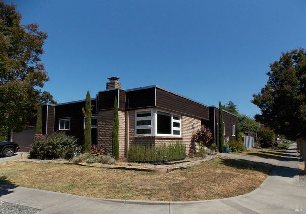 6531 Bridgewood Drive Santa Rosa, CA House Active - Photo 1 of 29. Opens carousel modal