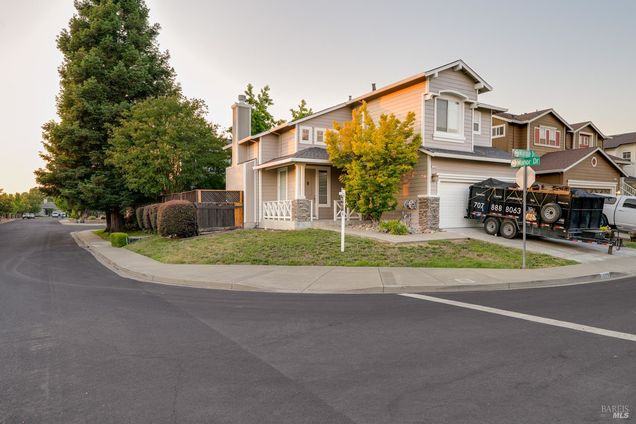 1220 Marque Drive