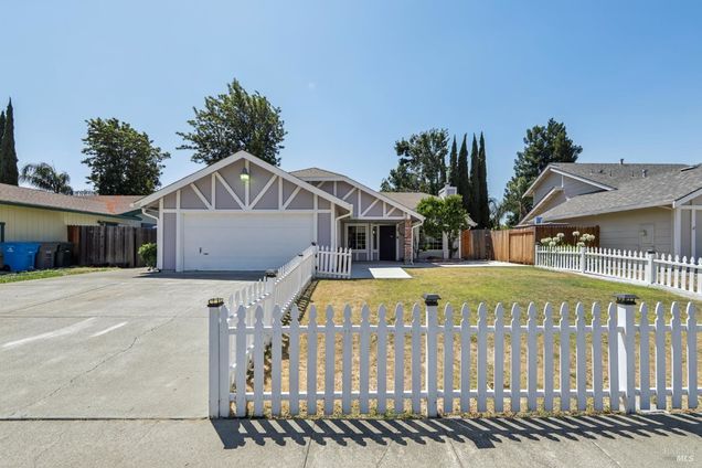 309 Nancy Lane