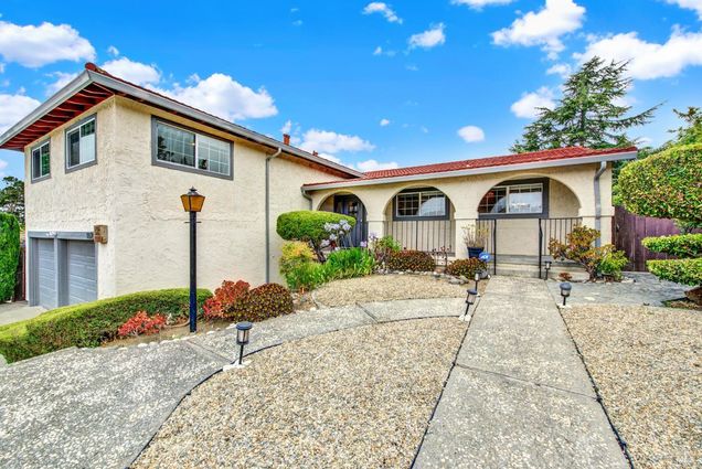 112 Picadilly Circle Vallejo, CA House Active - Photo 1 of 62. Opens carousel modal