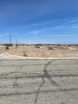 1 Club View Drive