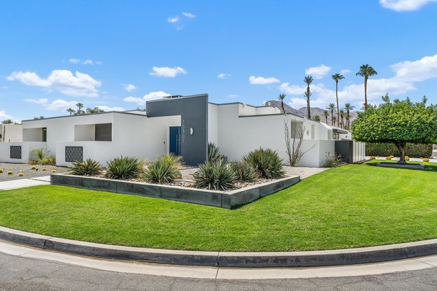 75301 Montecito Drive