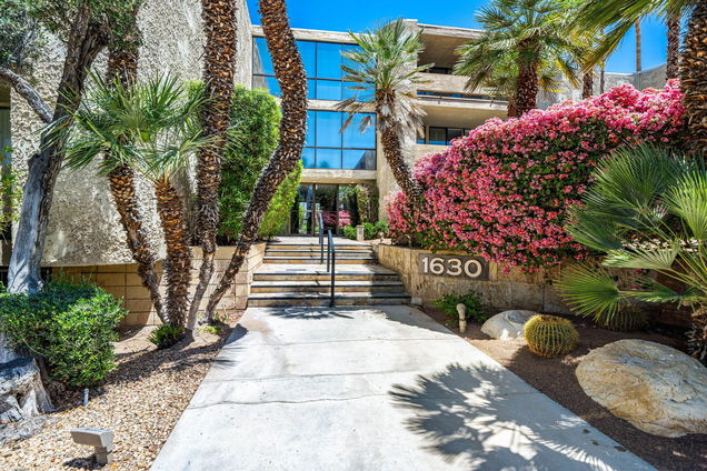 1630 S La Reina Way Unit 1c