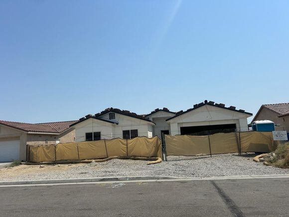 65339 Avenida Dorado