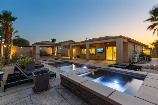 73861 Da Vinci Court